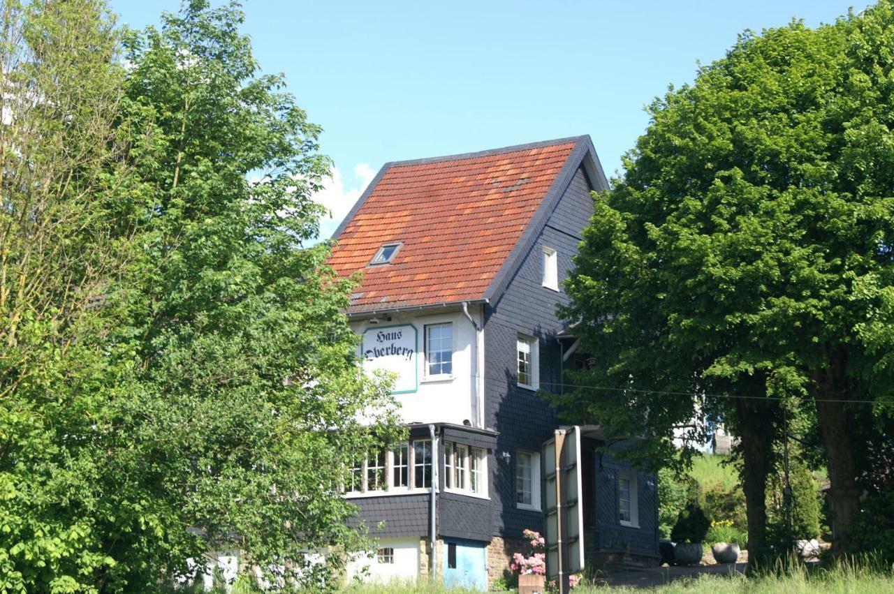 Pension Oberberg Lindlar Eksteriør billede